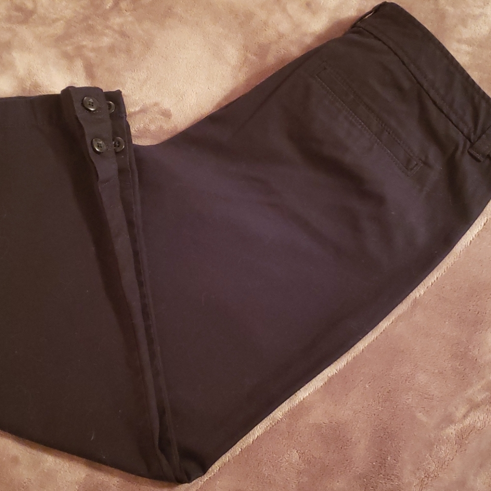 LOFT Black Crop Pants Size 8